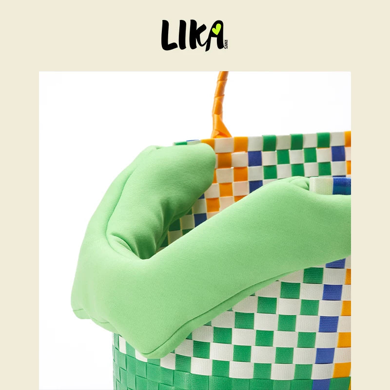 有 LIKA PAWS 寵物貓狗用品寵物背包出行包斜口編織包